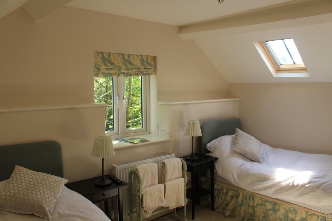 The Old Bakery Barn Bed and Breakfast Pattishall Exteriör bild